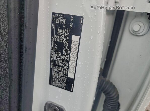 YV4162UMXK2114541 2019 VOLVO XC40 White Вид наклейки з VIN-кодом