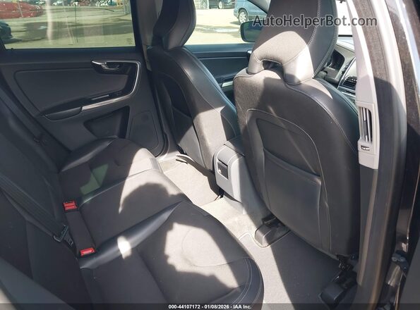 YV440MDJ2H2079597 2017 VOLVO XC60 Black Widok naklejki z numerem VIN