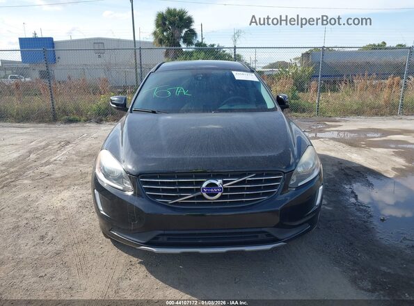 YV440MDJ2H2079597 2017 VOLVO XC60 Black Widok wnętrza z tyłu