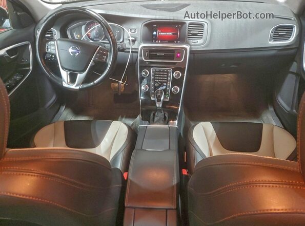 YV440MUM2J2006620 2018 VOLVO S60 Серый 