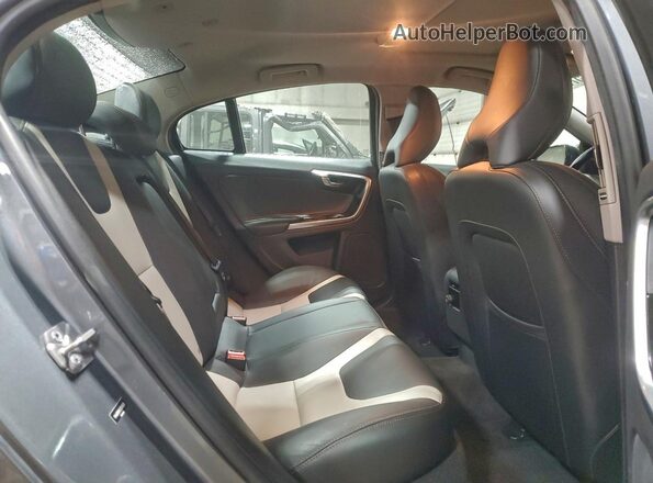 YV440MUM2J2006620 2018 VOLVO S60 Серый 