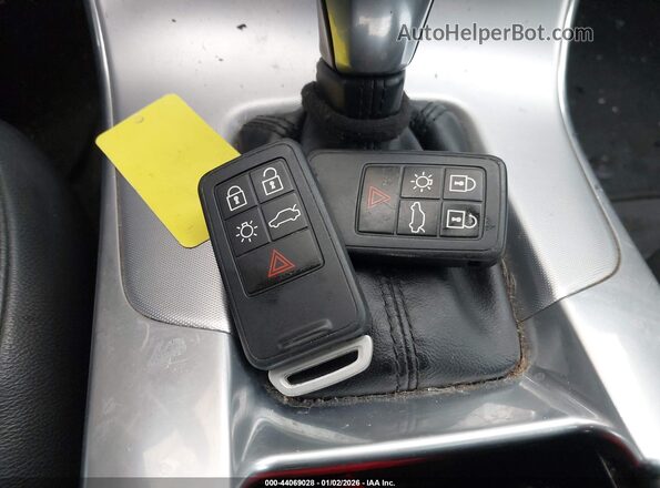 YV440MWK4H1037458 2017 VOLVO V60 CROSS COUNTRY Black Vista del salpicadero