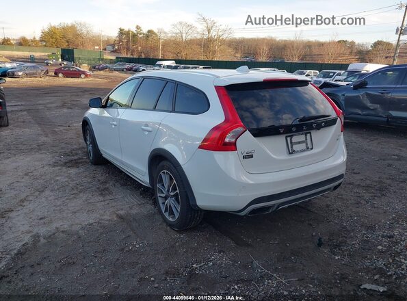 YV440MWK7J2056800 2018 VOLVO V60 CROSS COUNTRY White Trasero izquierdo