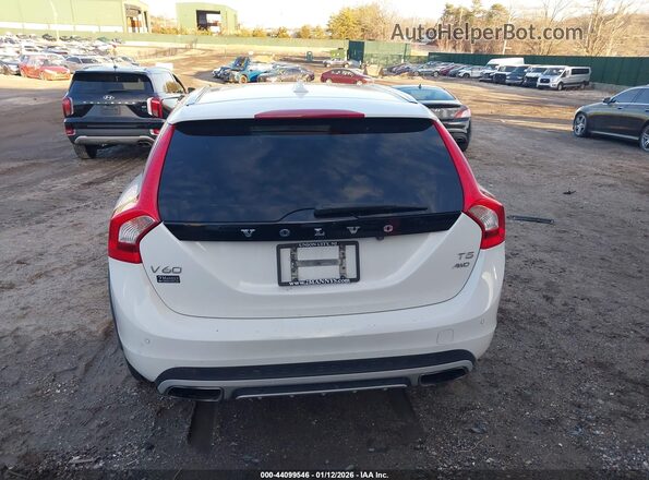 YV440MWK7J2056800 2018 VOLVO V60 CROSS COUNTRY White 