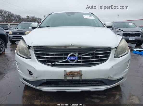 YV449MRU7H2009666 2017 VOLVO XC60 White Widok z przodu