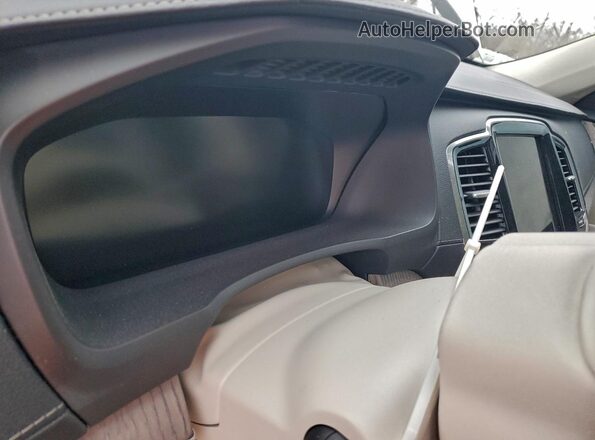 YV4A221L2N1834983 2022 VOLVO XC90 Silver ხელსაწყოთა პანელის ხედი