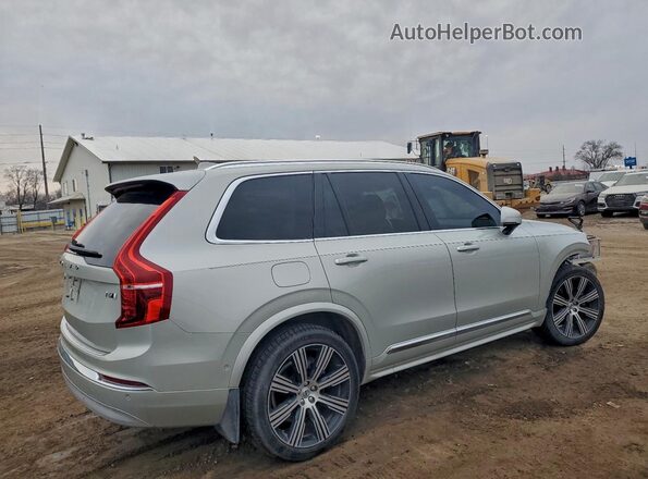 YV4A221L2N1834983 2022 VOLVO XC90 Silver უკანა მარჯვენა