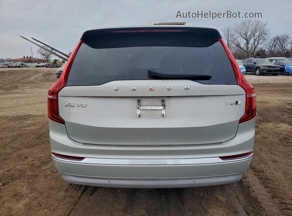 YV4A221L2N1834983 2022 VOLVO XC90 Silver უკანა ხედი