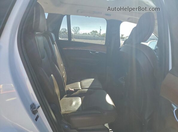 YV4A22PLXK1463235 2019 VOLVO XC90 White Вид задньої частини салону