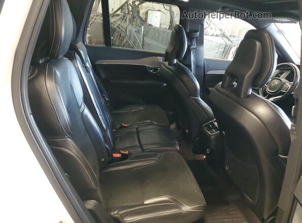 YV4A22PM2G1073259 2016 VOLVO XC90 White Rear interior view