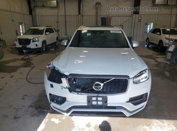 YV4A22PM2G1073259 2016 VOLVO XC90 White Front view
