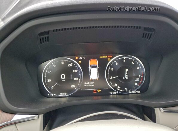 YV4A22RKXM1748444 2021 VOLVO XC60 Black 