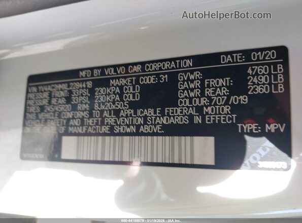 YV4AC2HMXL2284418 2020 VOLVO XC40 White Engine compartment view