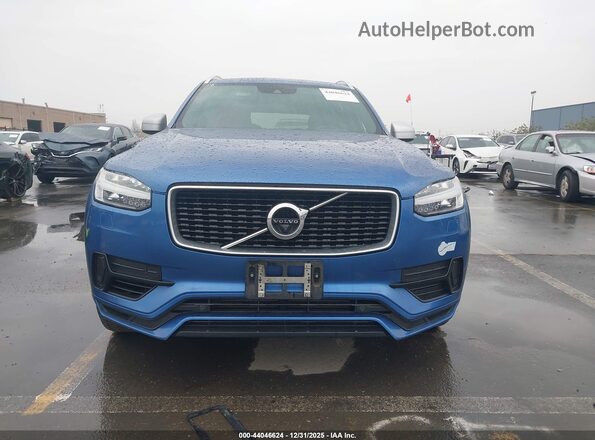 YV4BC0PM8G1066807 2016 VOLVO XC90 HYBRID Blue Rear interior view