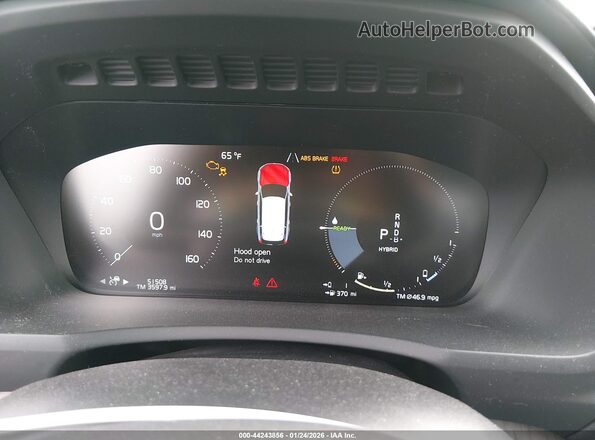 YV4BR0CL9M1682586 2021 VOLVO XC90 RECHARGE PLUG-IN HYBRID Black Widok tylnych siedzeń