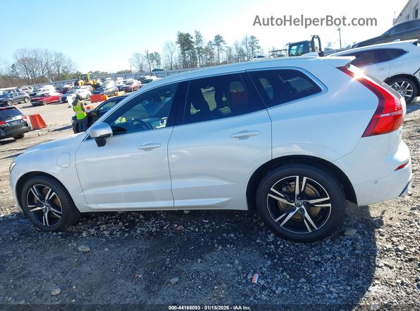 YV4BR0DM4J1003424 2018 VOLVO XC60 HYBRID White Widok wnętrza 360 stopni