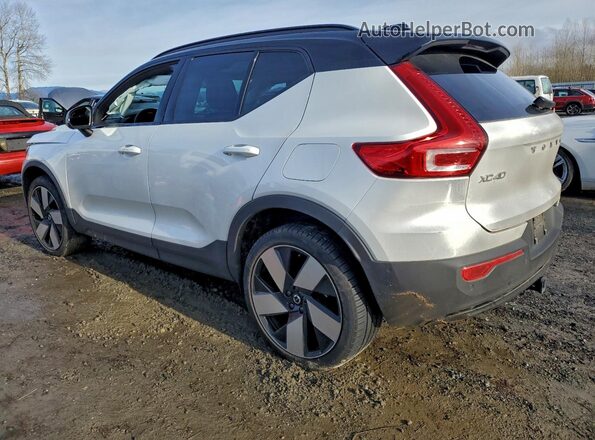 YV4ED3UM1P2988801 2023 VOLVO XC40 White Задня ліва чверть