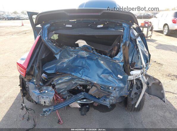 YV4ED3UM4P2025617 2023 VOLVO XC40 RECHARGE PURE ELECTRIC Blue Front view