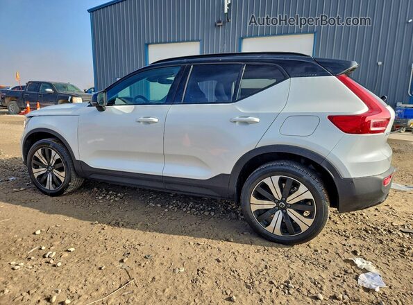 YV4ED3UW7P2975620 2023 VOLVO XC40 White Trasero izquierdo