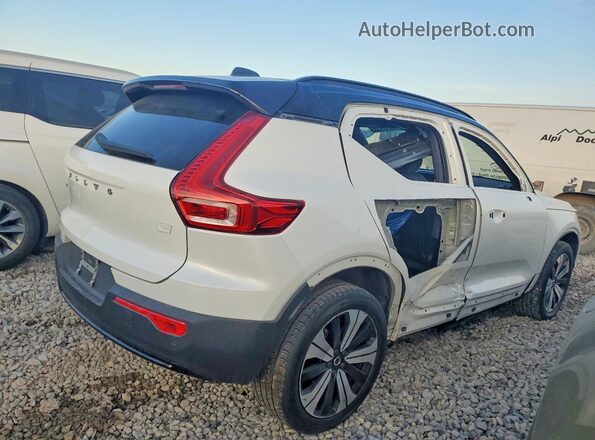 YV4ED3UW7P2975620 2023 VOLVO XC40 White Trasero derecho