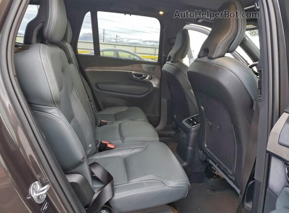 YV4H60CA5P1943475 2023 VOLVO XC90 Серый Вид задней части салона