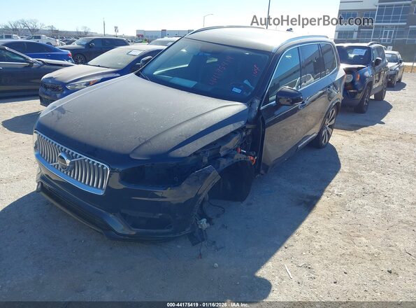 YV4H60CL9N1850599 2022 VOLVO XC90 RECHARGE PLUG-IN HYBRID Черный Передняя левая четверть