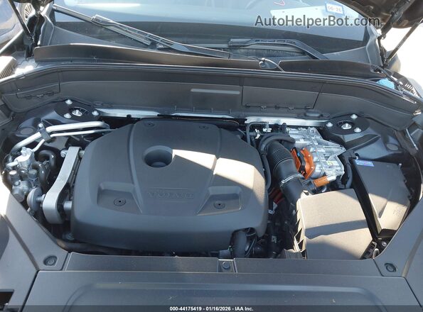 YV4H60CL9N1850599 2022 VOLVO XC90 RECHARGE PLUG-IN HYBRID Черный Вид сзади