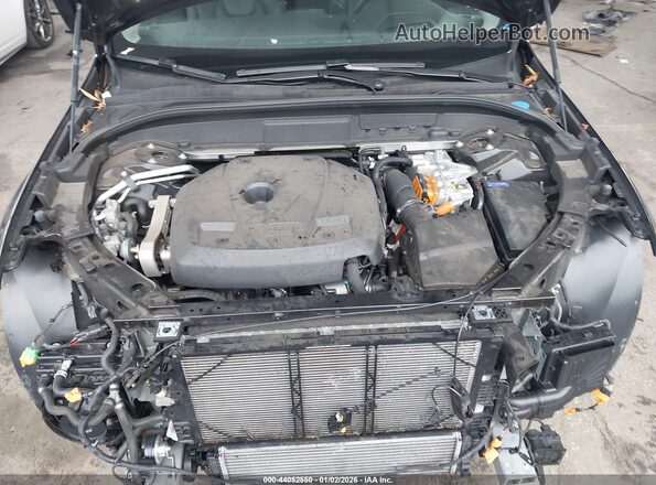 YV4H60DM3R1944927 2024 VOLVO XC60 RECHARGE PLUG-IN HYBRID Black Հետևի տեսք