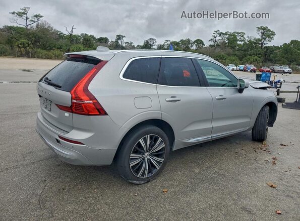 YV4H60DN1P1219378 2023 VOLVO XC60 Silver Задня права чверть
