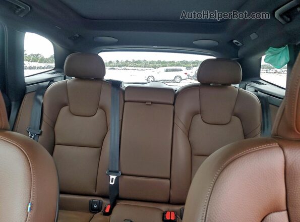 YV4H60DN1P1219378 2023 VOLVO XC60 Silver Вид задніх сидінь