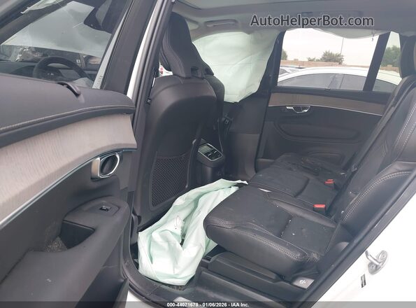 YV4H60PG3S1363648 2025 VOLVO XC90 PLUG-IN HYBRID White 