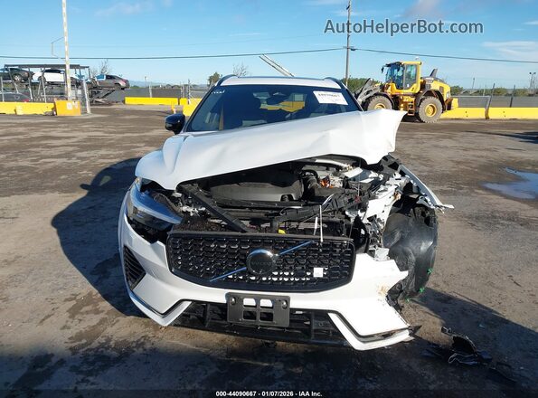YV4H60RP2S1055108 2025 VOLVO XC60 PLUG-IN HYBRID White Widok z przodu