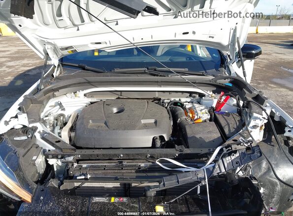 YV4H60RP2S1055108 2025 VOLVO XC60 PLUG-IN HYBRID White Widok z tyłu