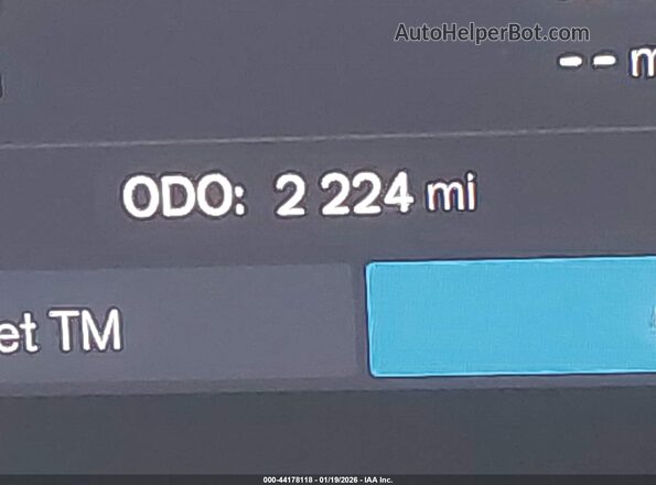 YV4H60RP4T1336201 2026 VOLVO XC60 PLUG-IN HYBRID Gray 