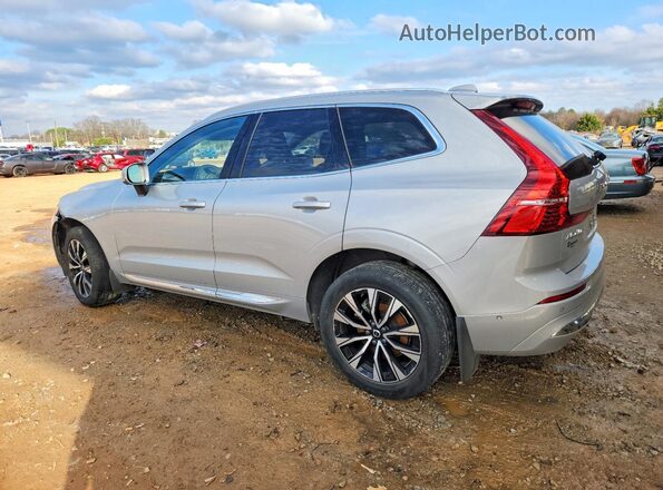 YV4L12DN3P1319549 2023 VOLVO XC60 Silver Trasero izquierdo