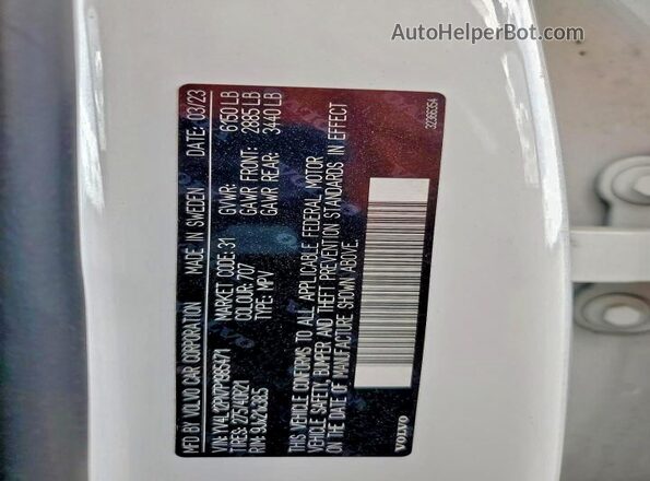 YV4L12PN7P1985471 2023 VOLVO XC90 White 