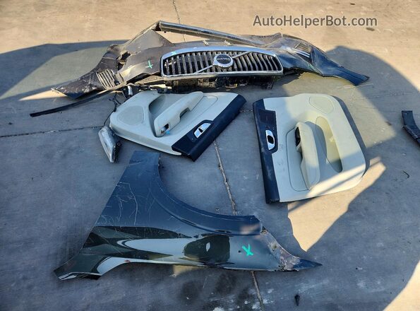 YV4L12RL5N1905898 2022 VOLVO XC60 Серый 