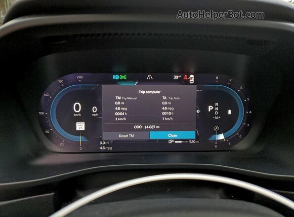 YV4L12UA0P2019586 2023 VOLVO XC40 Tan Widok zestawu wskaźników