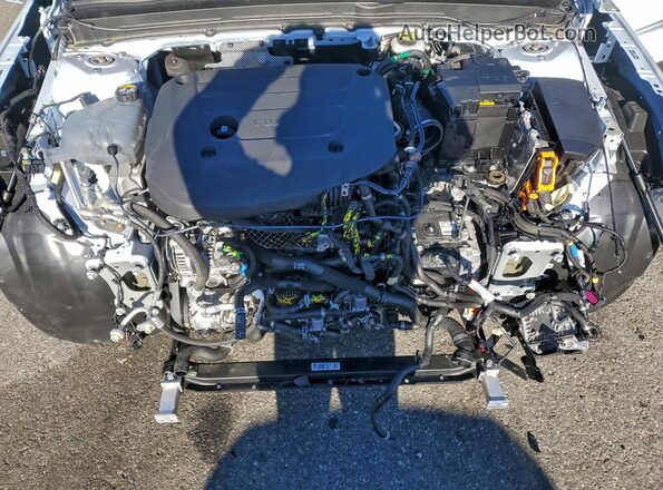 YV4L12UEXS2520772 2025 VOLVO XC40 Белый Вид подкапотного пространства