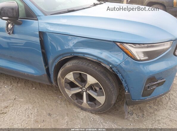 YV4L12UL6P2939062 2023 VOLVO XC40 Синий Вид спереди