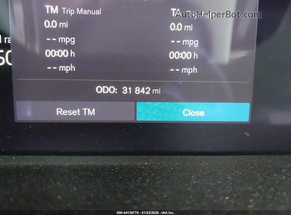 YV4L12UNXP2939177 2023 VOLVO XC40 Blue 