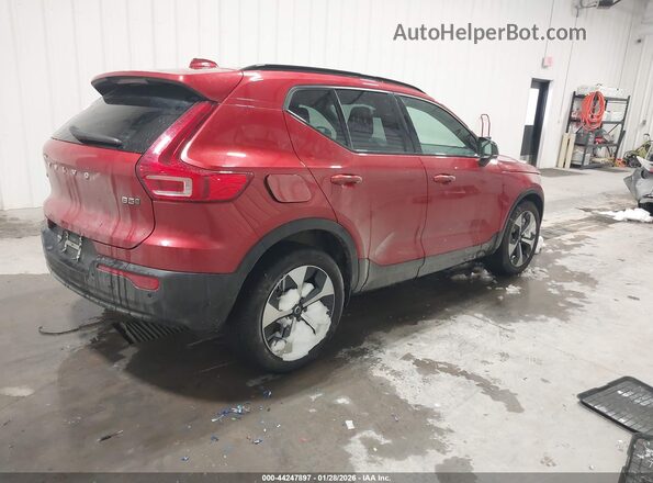 YV4L12UW4P2943637 2023 VOLVO XC40 Red Հետևի աջ