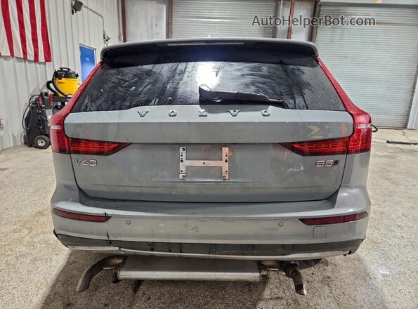 YV4L12WKXS2149650 2025 VOLVO V60 Gray Հետևի տեսք