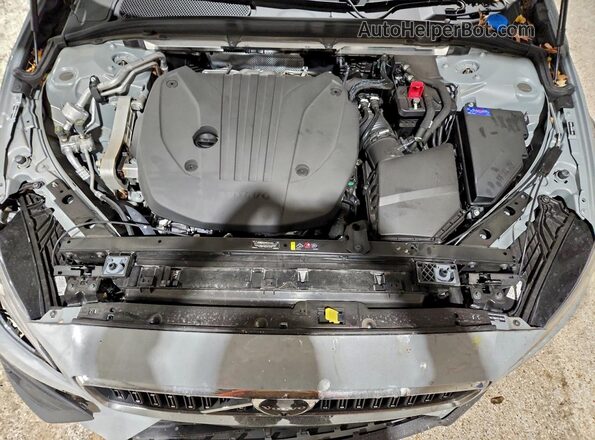 YV4L12WKXS2149650 2025 VOLVO V60 Gray Սալոնի հետևի տեսք