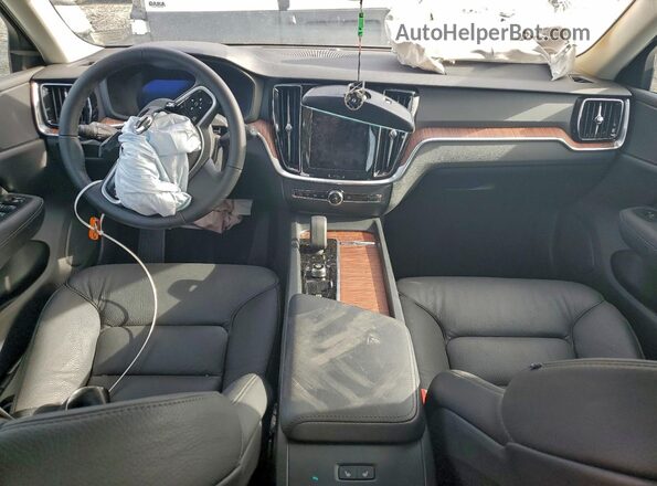 YV4L12WKXS2149650 2025 VOLVO V60 Gray Առջևի վահանակի տեսք