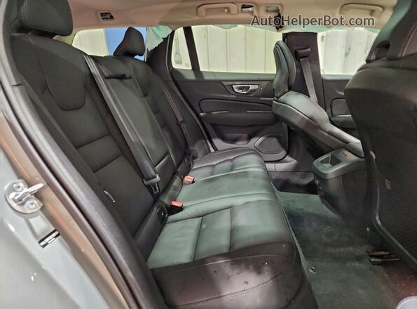 YV4L12WKXS2149650 2025 VOLVO V60 Gray Հետևի նստատեղերի տեսք