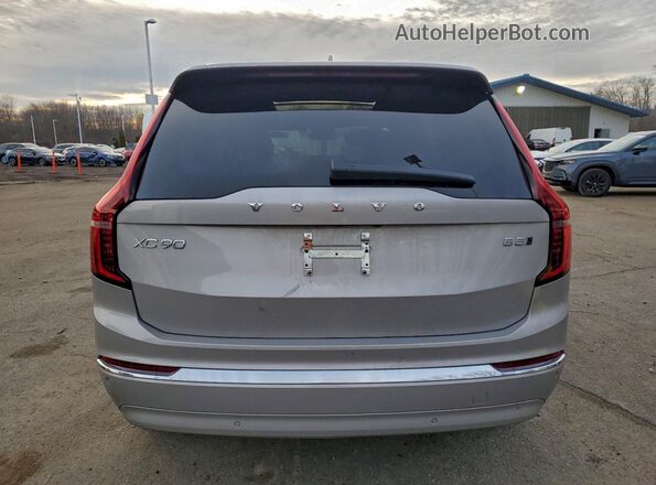 YV4M12PB5S1374258 2025 VOLVO XC90 Silver უკანა ხედი