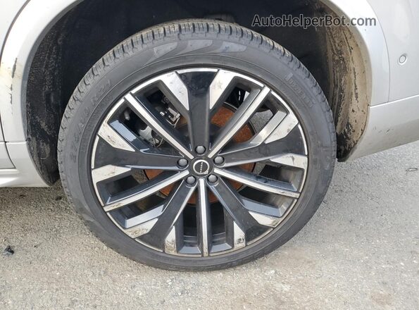 YV4M12PB5S1374258 2025 VOLVO XC90 Silver 