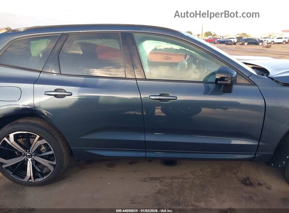 YV4M12RMXS1160171 2025 VOLVO XC60 Navy Vista interior trasera