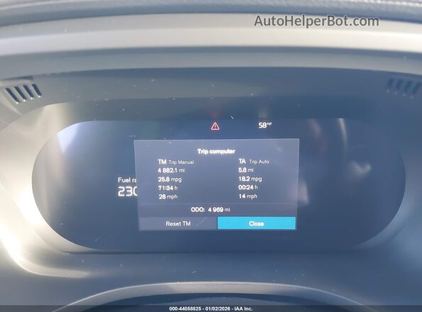 YV4M12RMXS1160171 2025 VOLVO XC60 Navy Vista de los asientos traseros